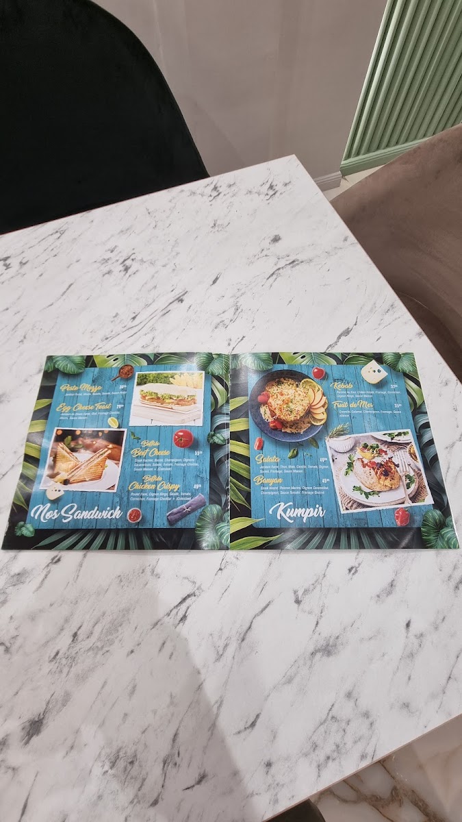 Banyan Cafe Restaurant - 8