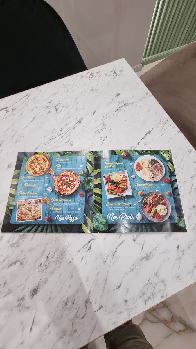 Banyan Cafe Restaurant - 9