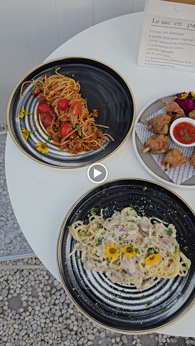 Maison de Siri Cafe & Eatery - 2