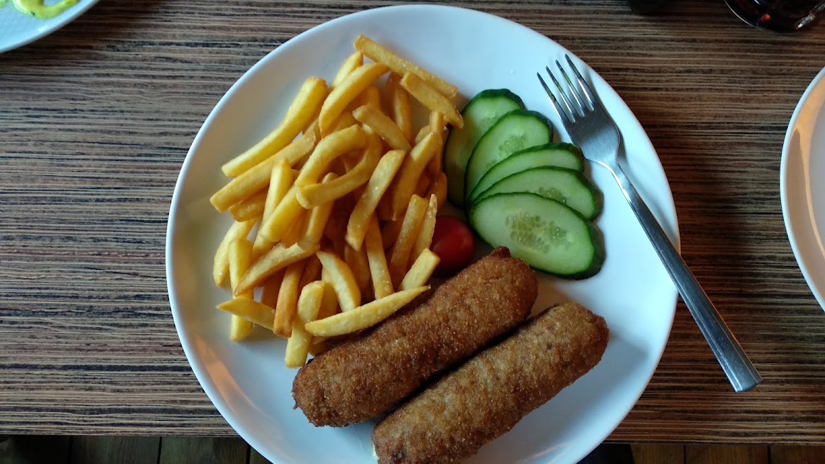 Cafe-bar 'guests' - 2