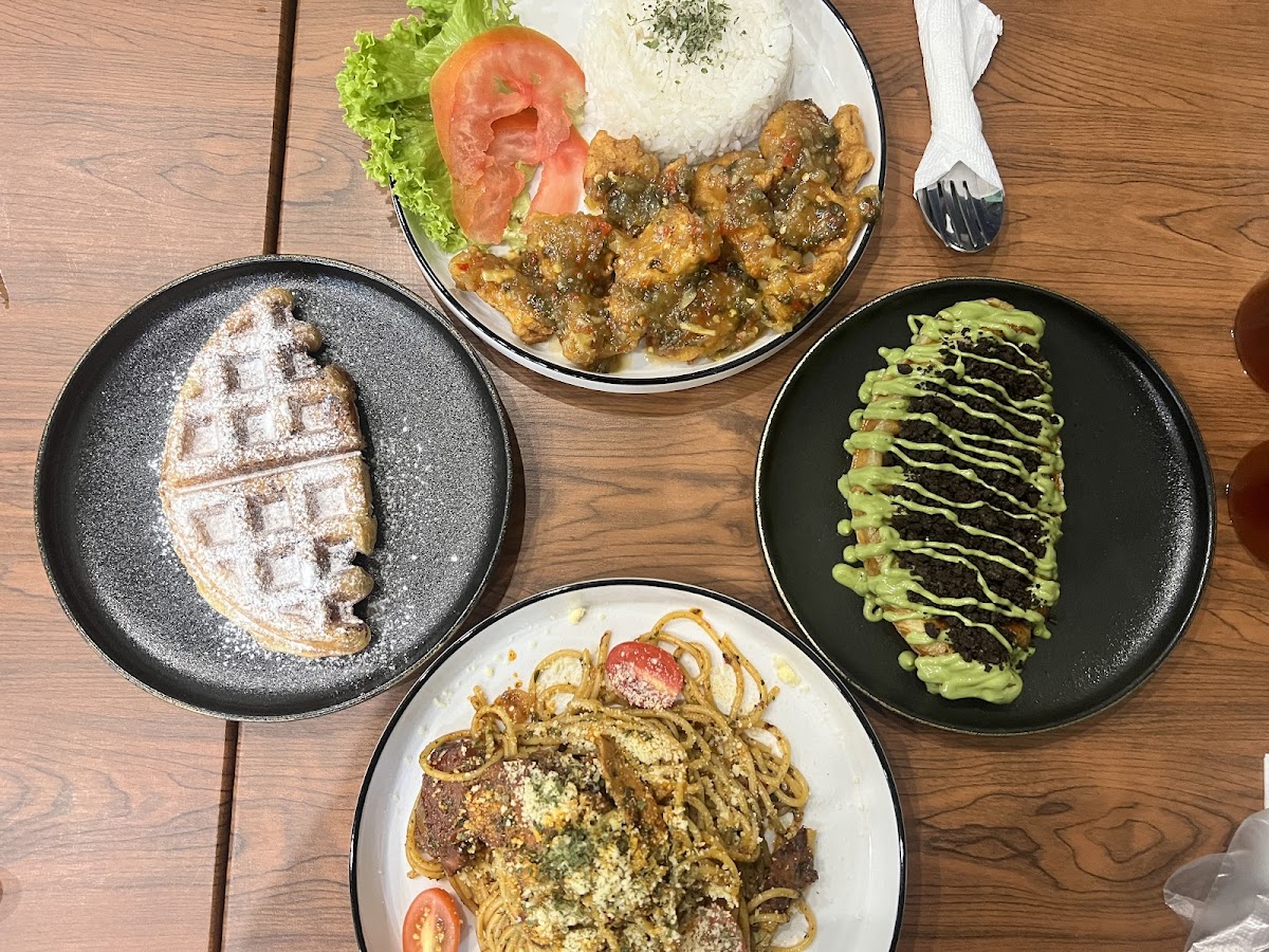 Han’s by the Road - 9