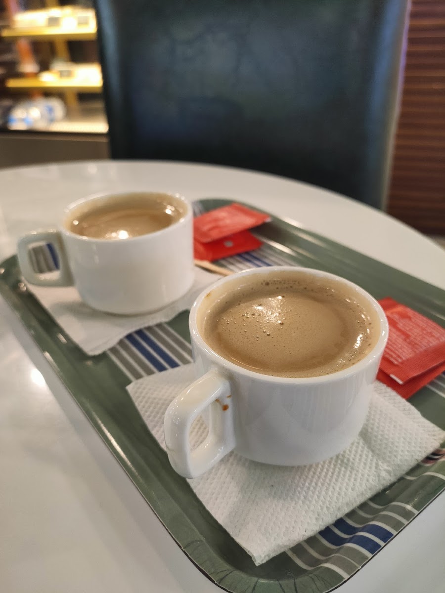 Coffee Lounge (Oberon Mall) - 2