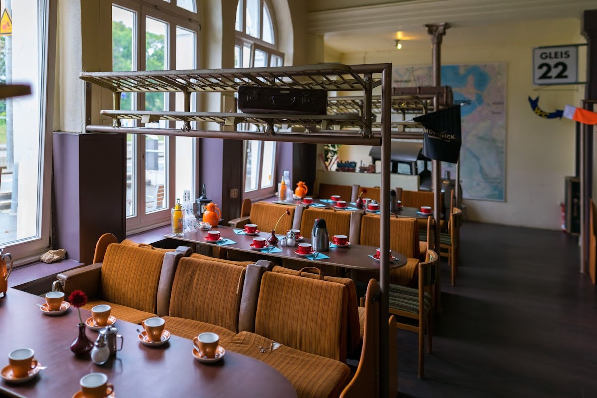 3-Muskel Cafe - Fahrradverleih am Bahnhof