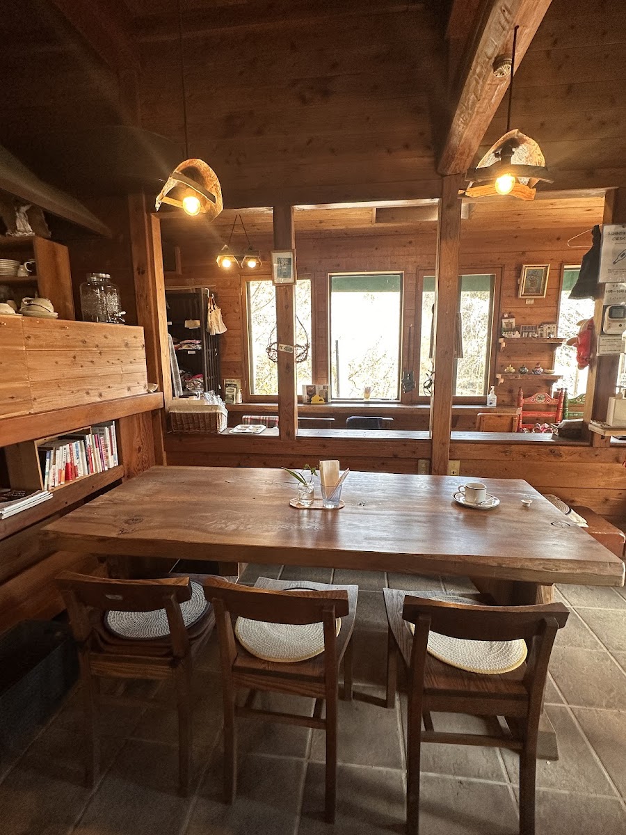 青梅カフェ CAFE YUBA 飯能・岩蔵温泉