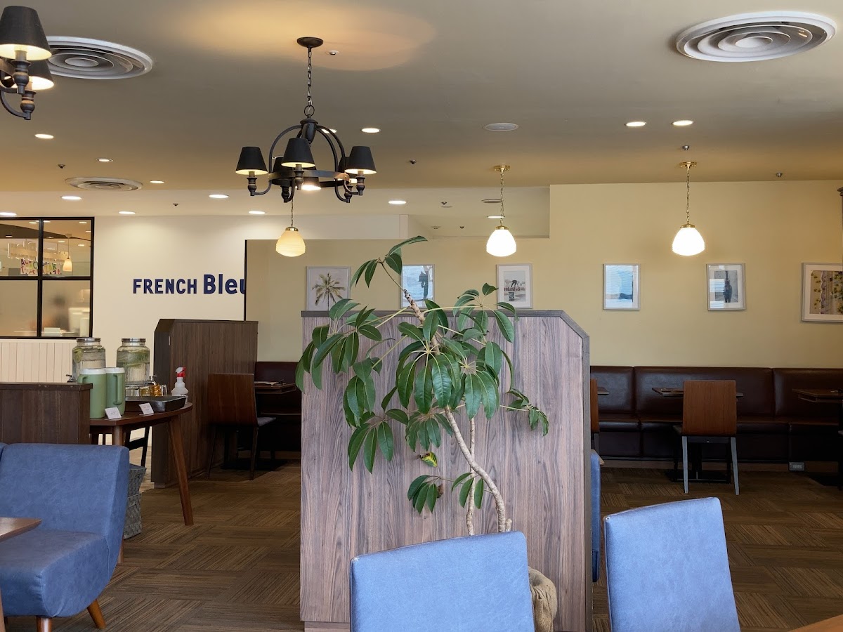 Cafe Downey Toyotaten