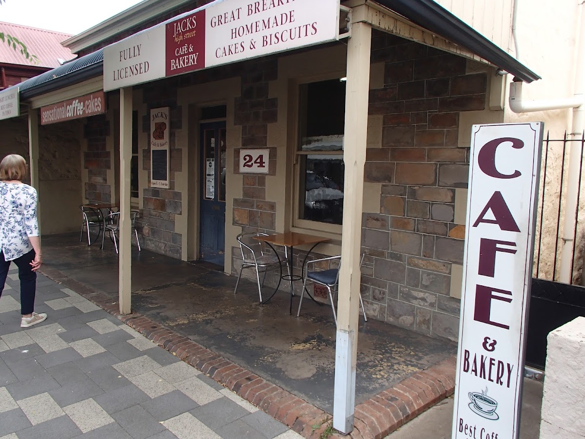 Jack's High St Cafe & Bakery