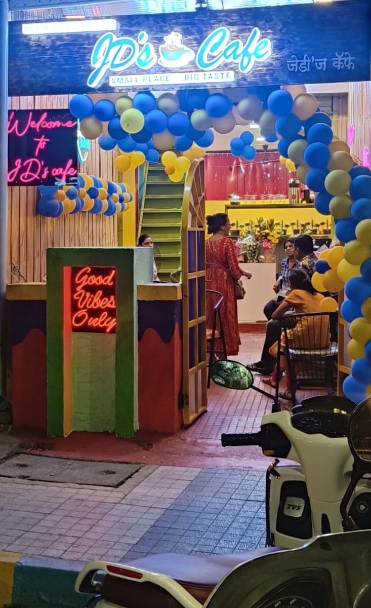 JD's Cafe - Small Place Big Taste