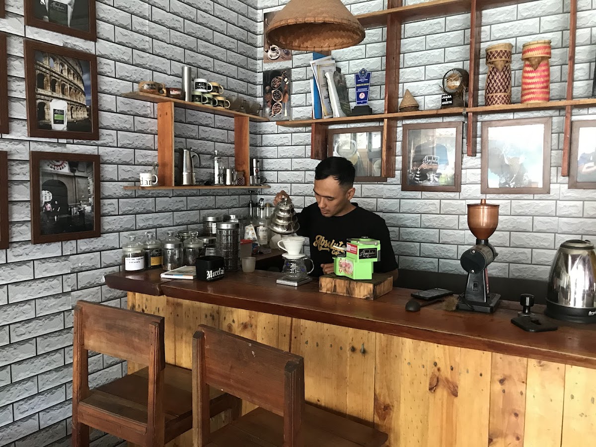 Kedai Kopi Mami Rindhu - ABSOLUTE COFFEE