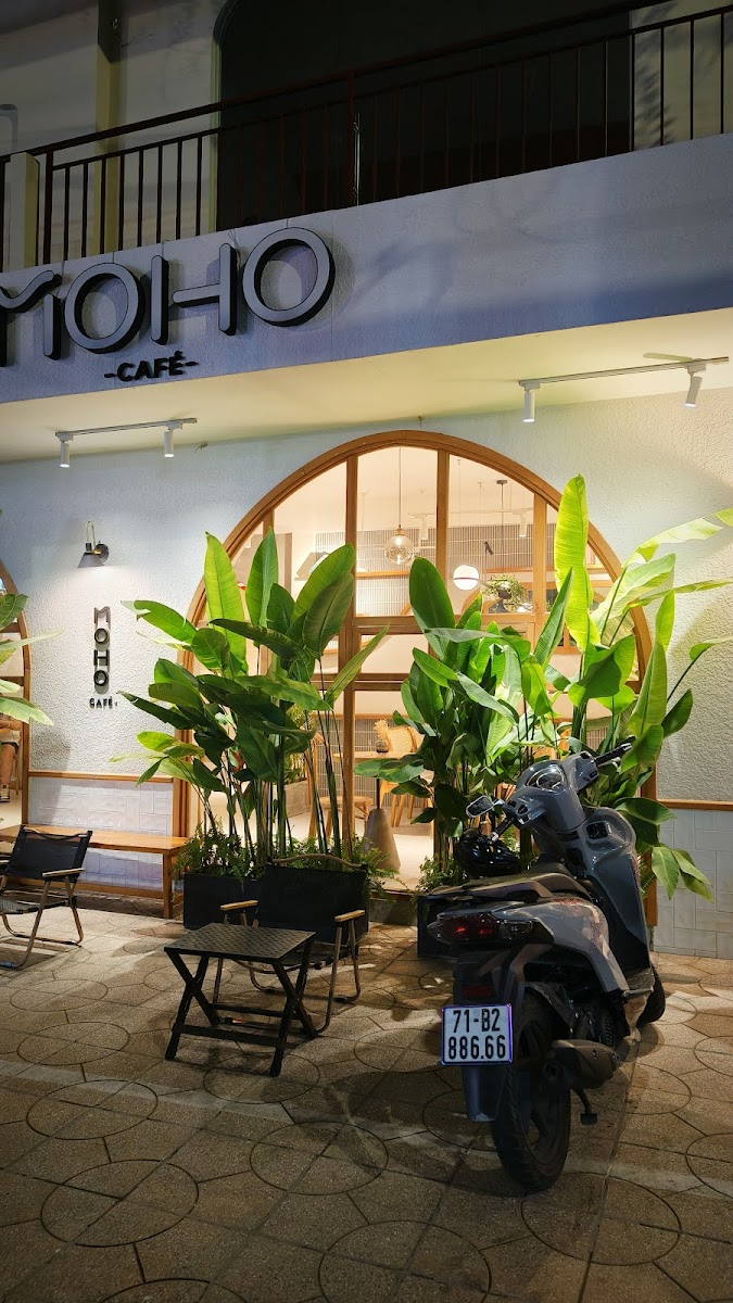 MOHO Café