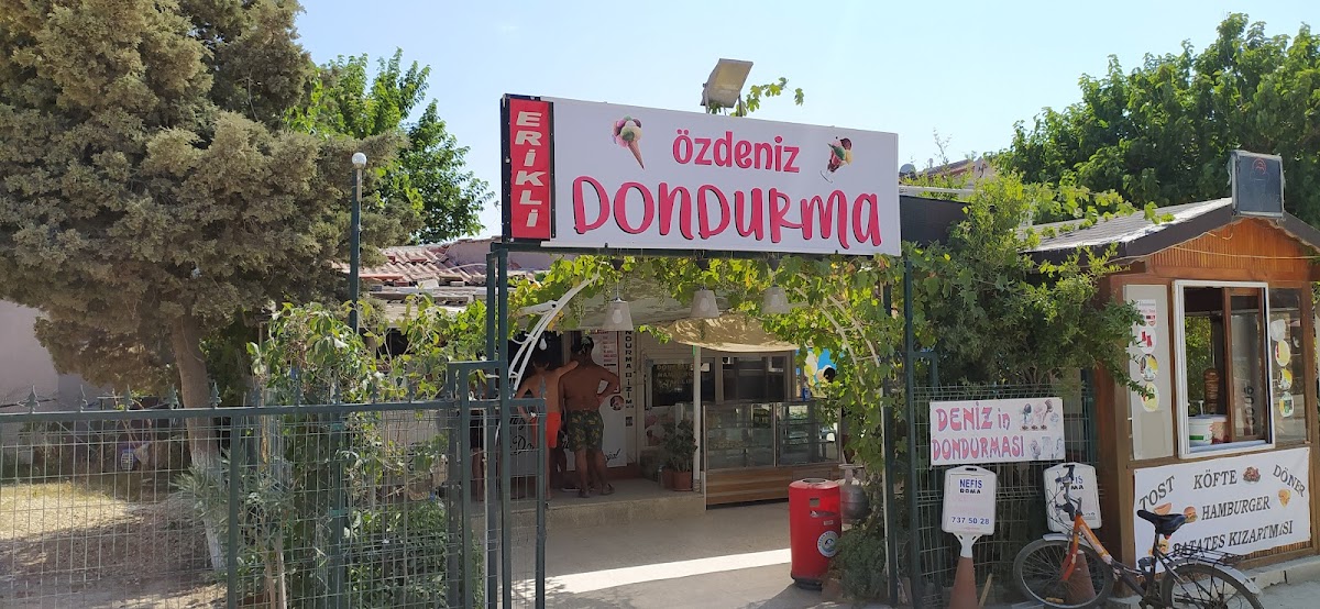 Özdeniz Dondurma & Cafe