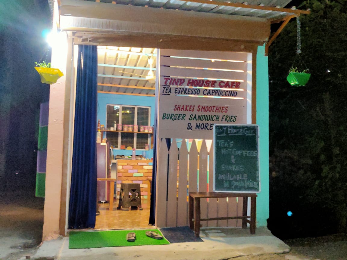 Tiny house cafe