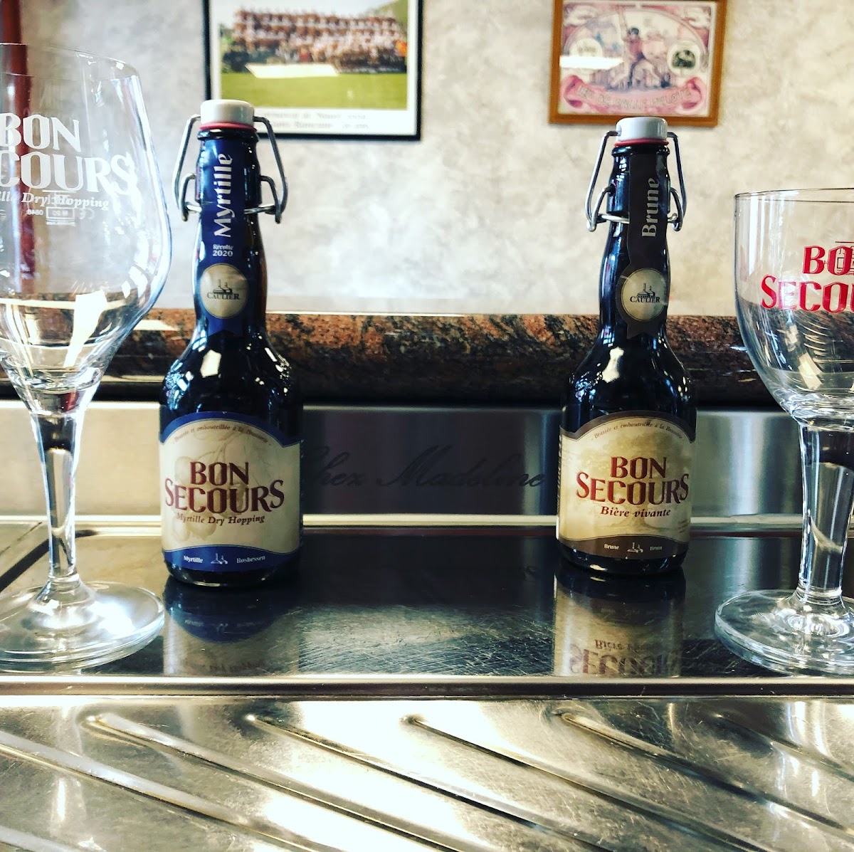 Chez Madeline Naast - 9