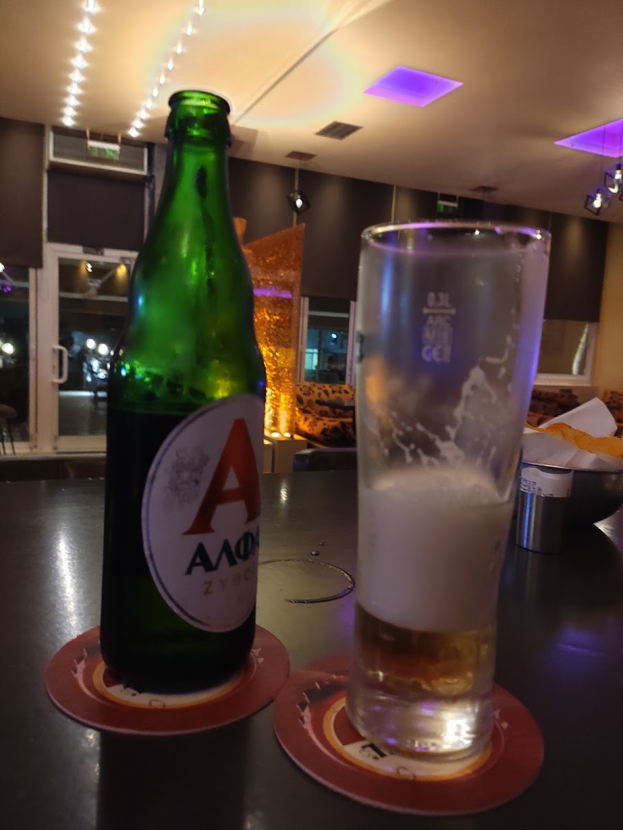 ENASTRON CAFE BAR - 9