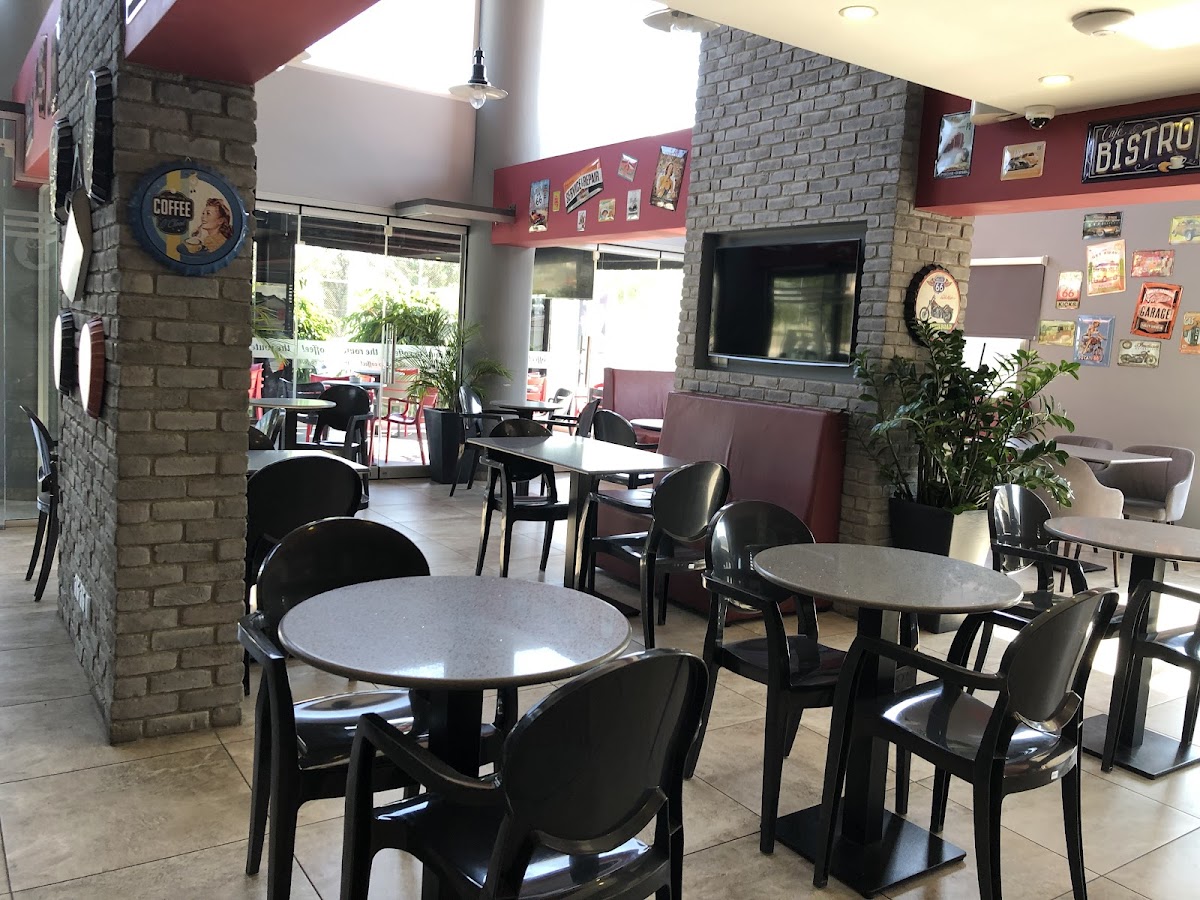 Cafe Route 66 Livadia - 3