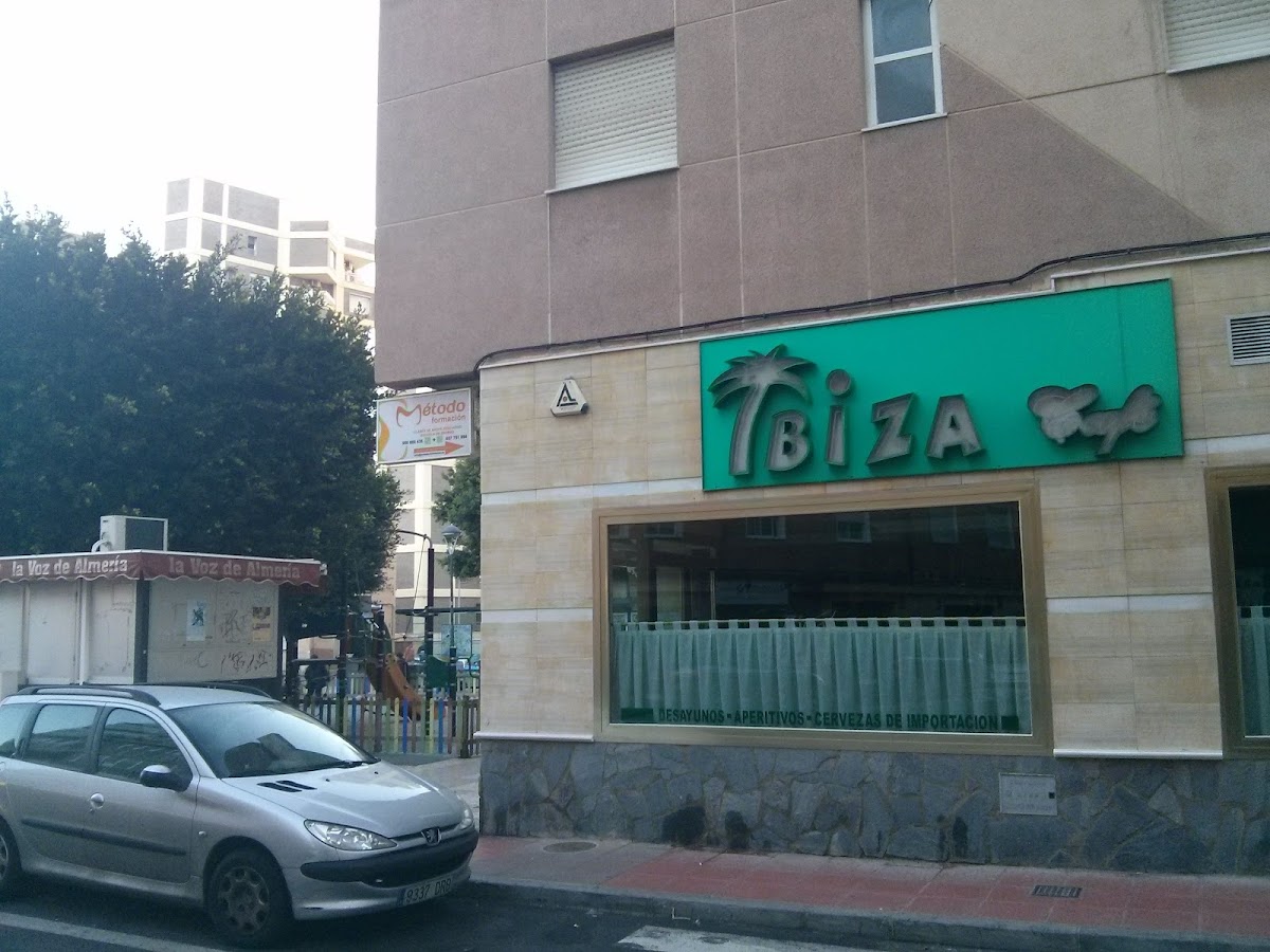 Ibiza Cafe, Aula Sailing Mike