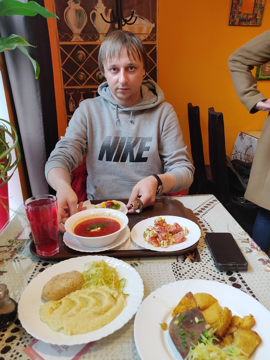 S Pylu, S Zharu - 10