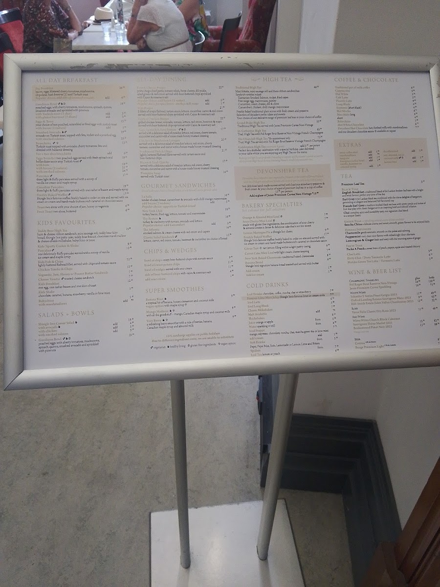 Shingle Inn City Hall - 8