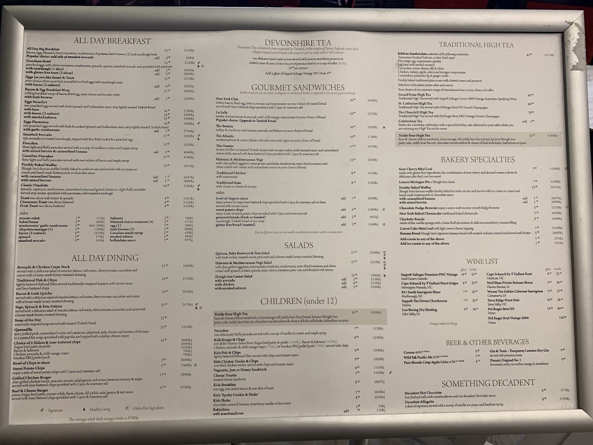 Shingle Inn City Hall - 9