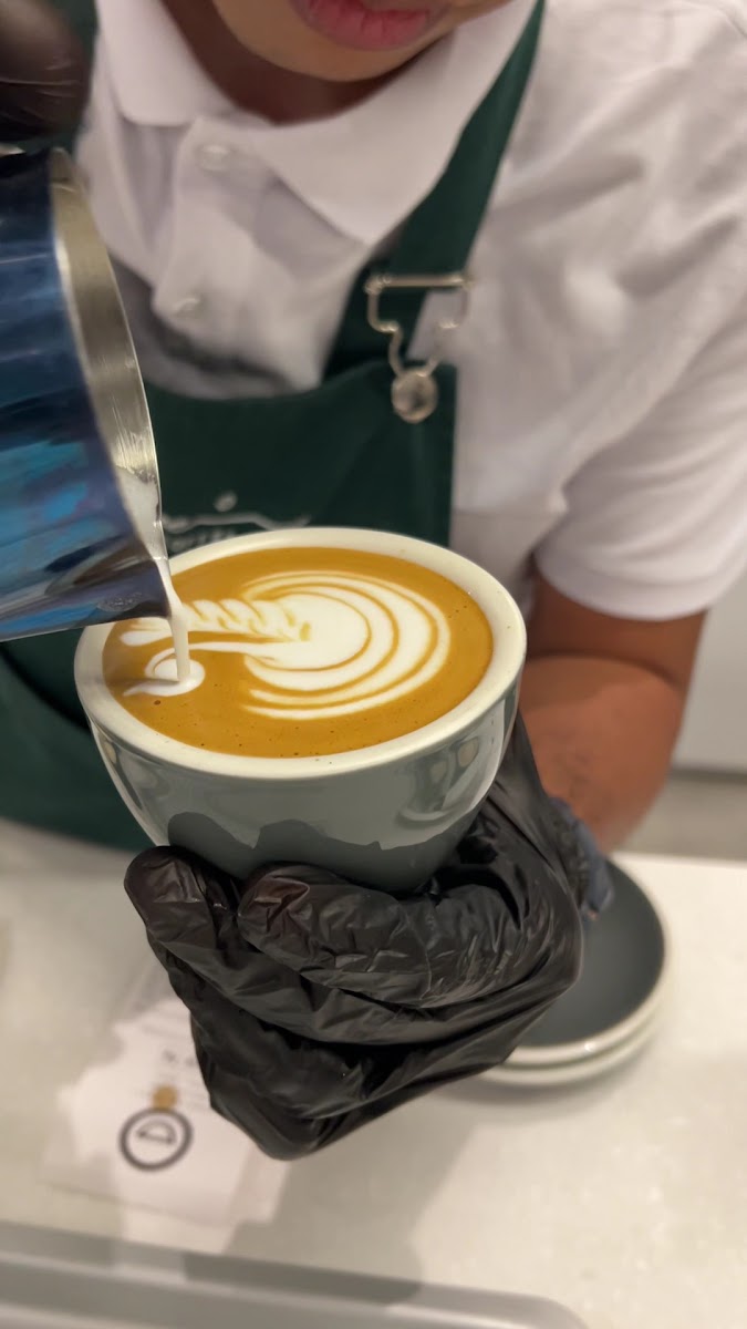 Voyage Cafe & Bar - 2