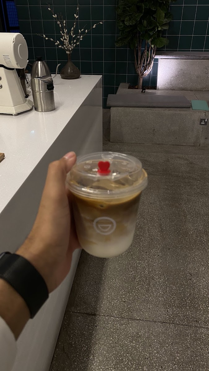 Voyage Cafe & Bar - 7