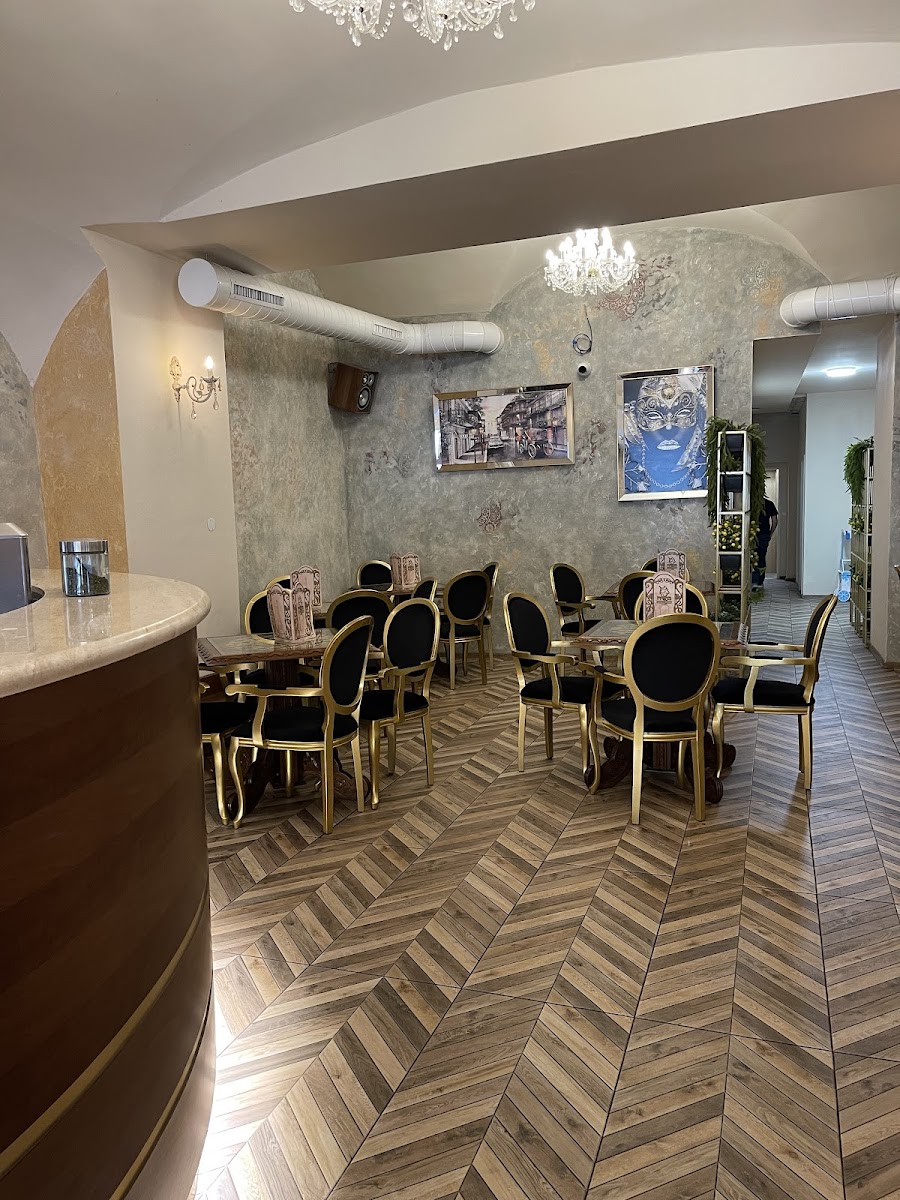 Cafe Paris v HM Tesco