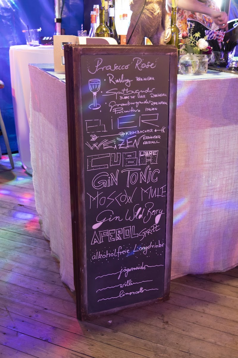 Blutezeit Cafe - Jenny und Stephan Steinebach - 3