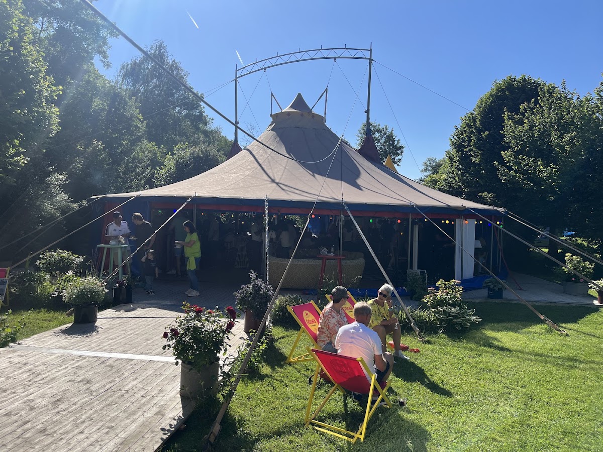 Blutezeit Cafe - Jenny und Stephan Steinebach - 3