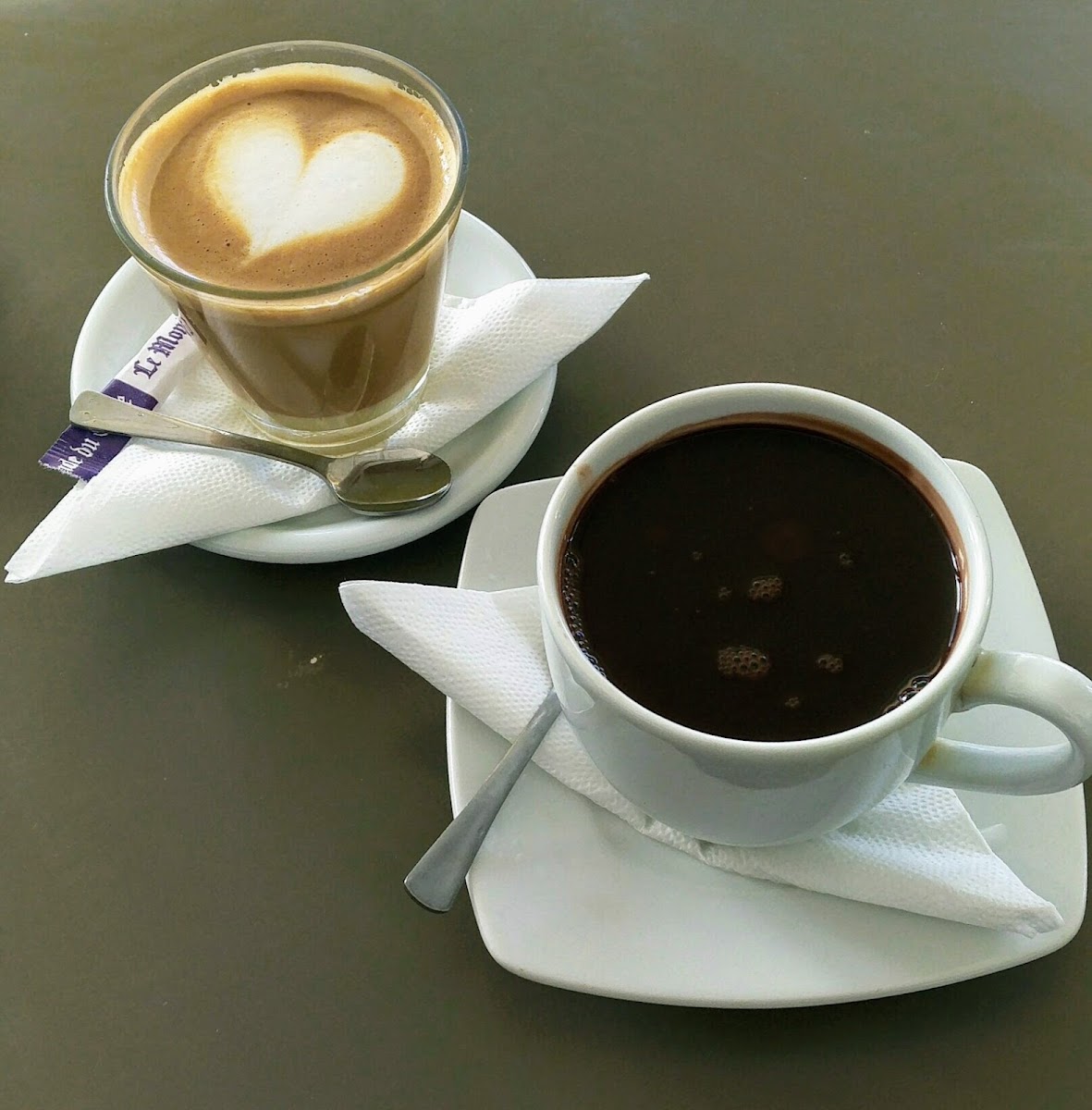 Uranium Café d'art - 8