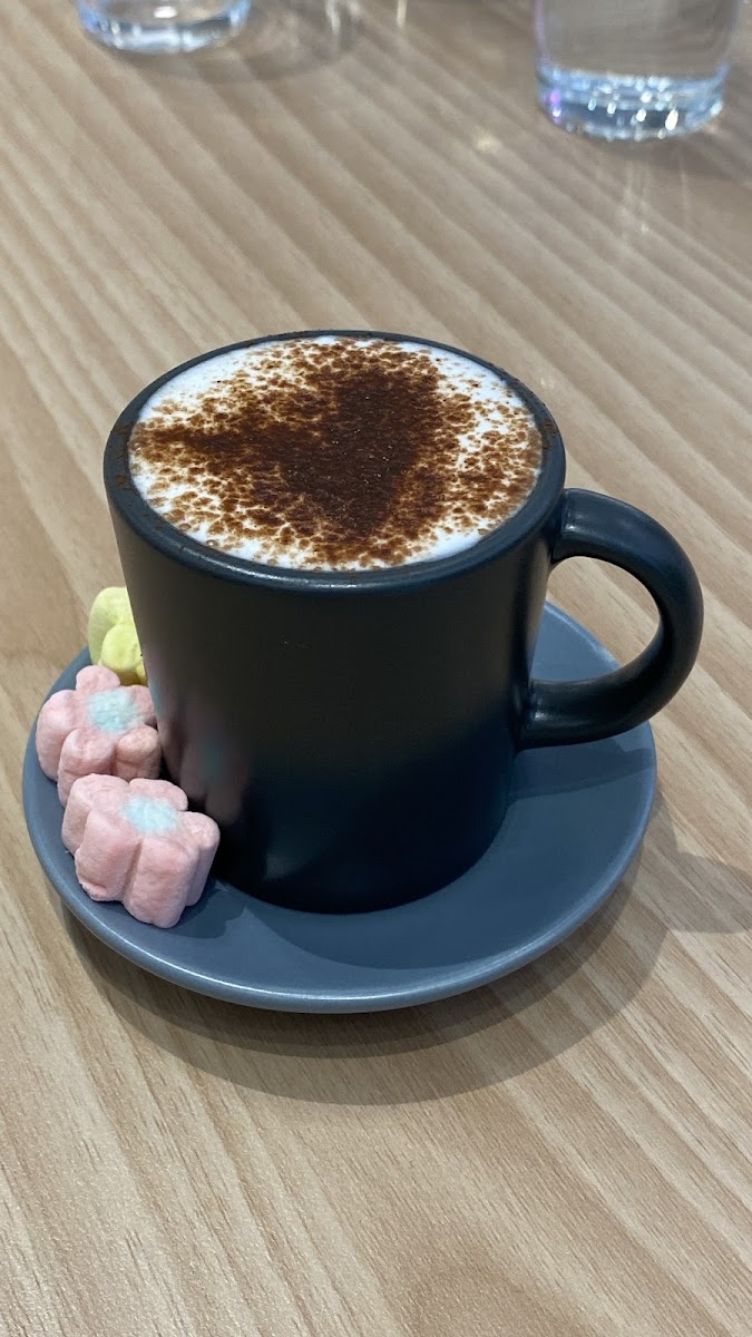 The Cat Who Bakes - 9