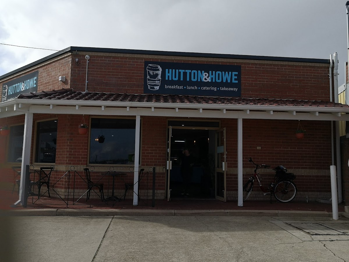 Hutton & Howe Cafe