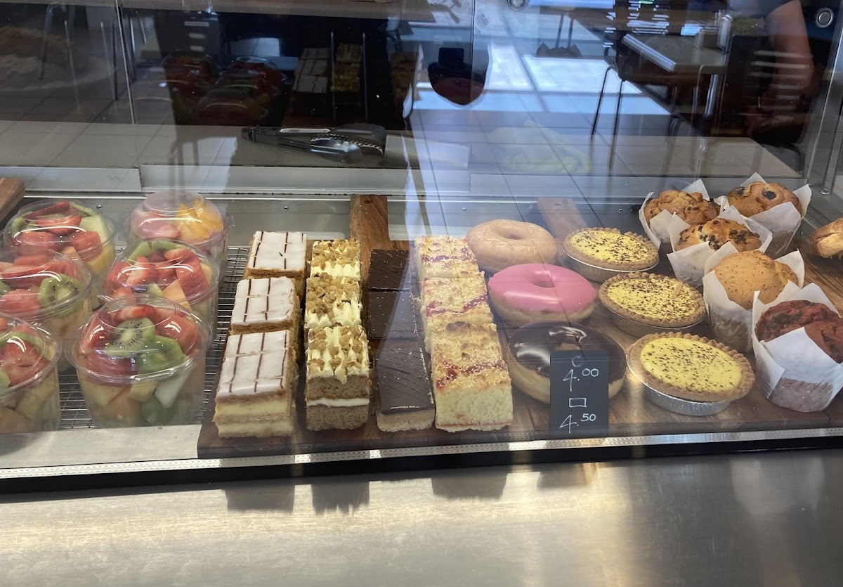 HANGRY Cafe & Catering