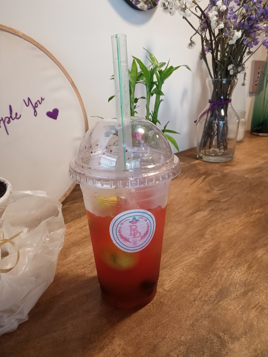 Bubbles & Berries - 6