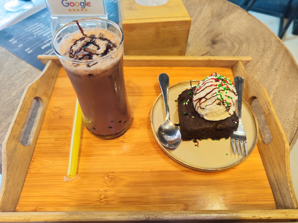 Bubbles & Berries - 8