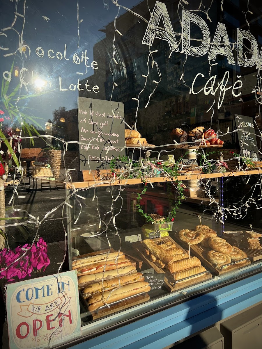 Adada Cafe - 4
