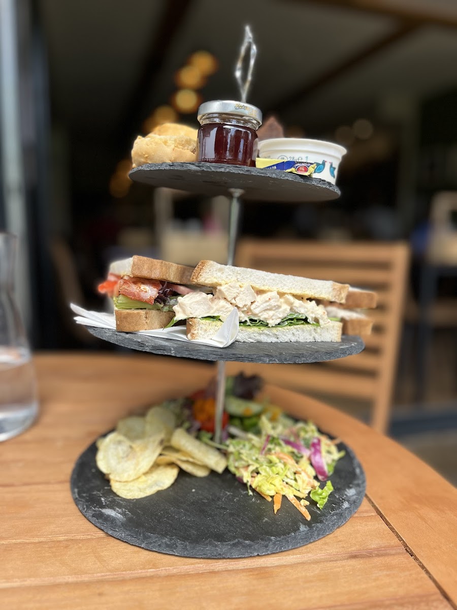 The Rose and Poppy - 10