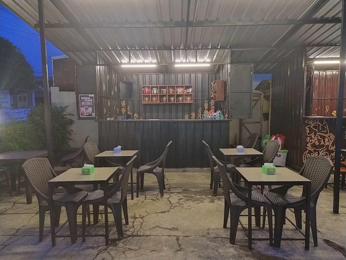 Mampe Coffee & Drinks