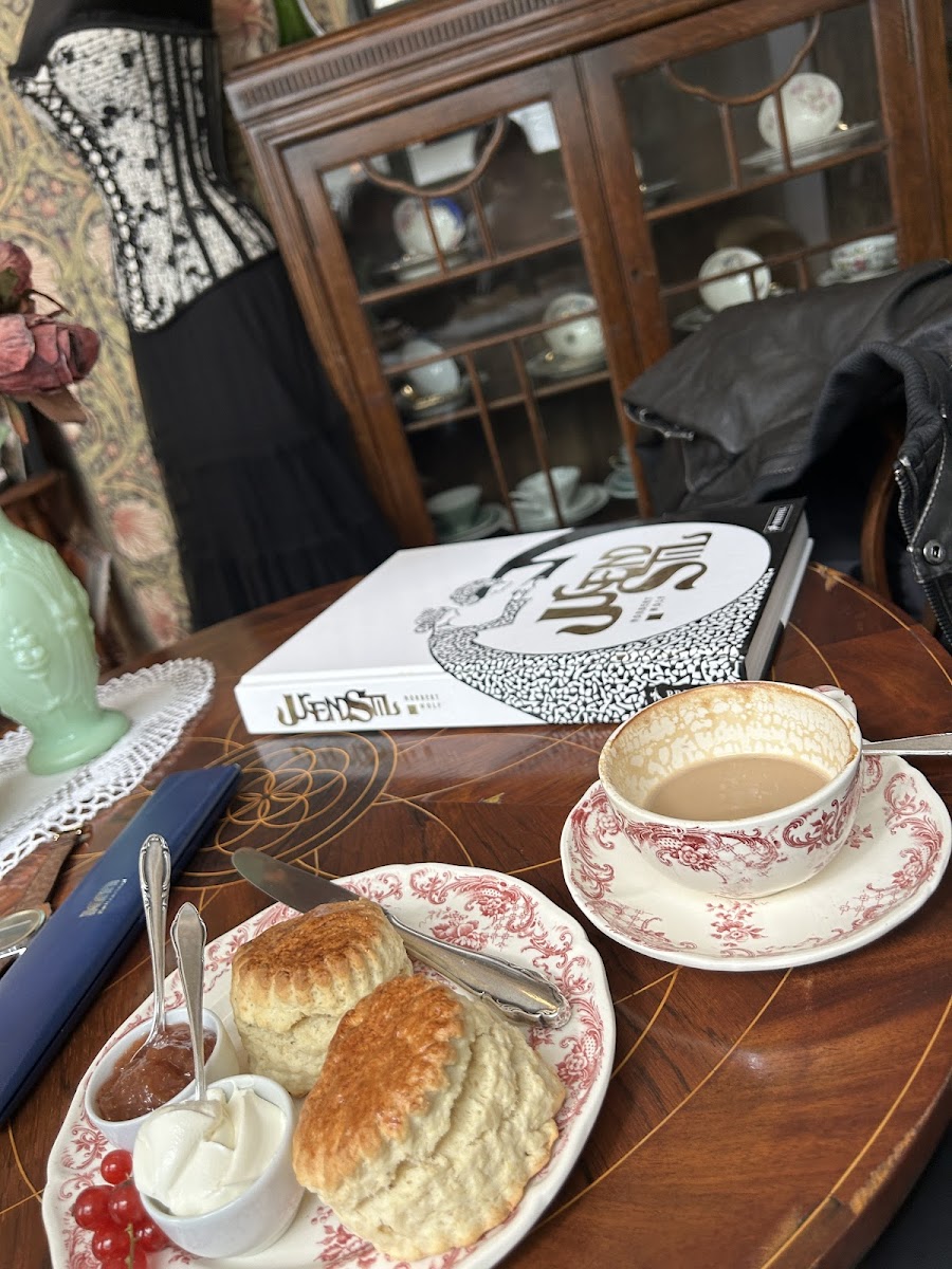 Kaffee Lou Salomé | Afternoon Tea - 10