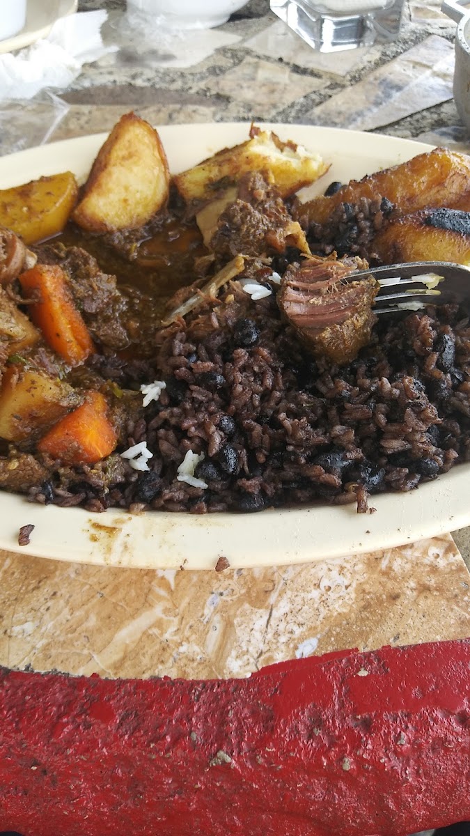 El Ciclon Cafeteria - 8