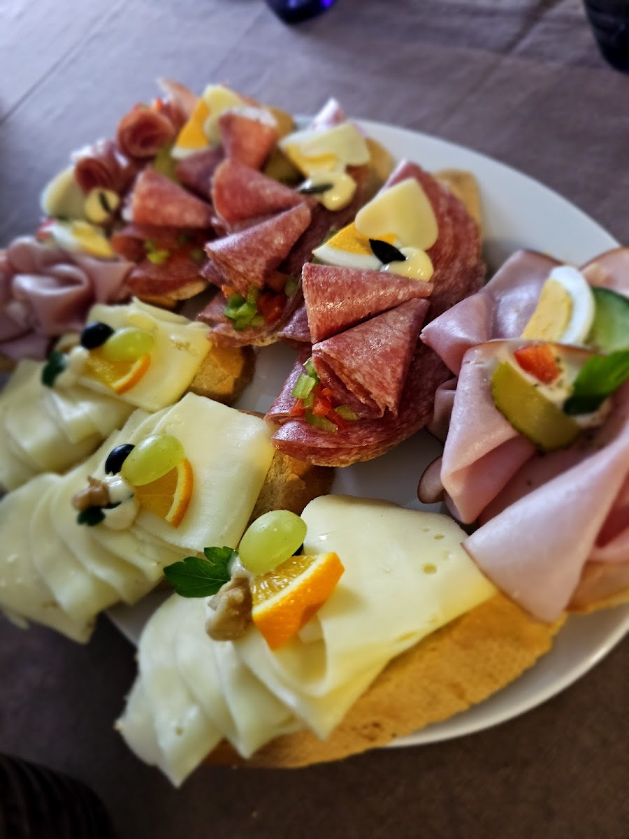 Lieblingsplatz, Cafe - Nahversorger - Postpartner