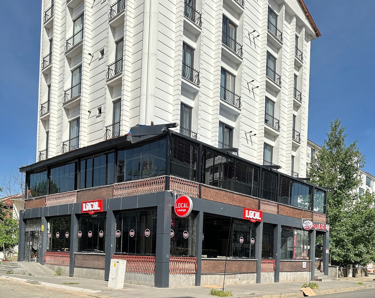 Local Shisha Lounge - 3