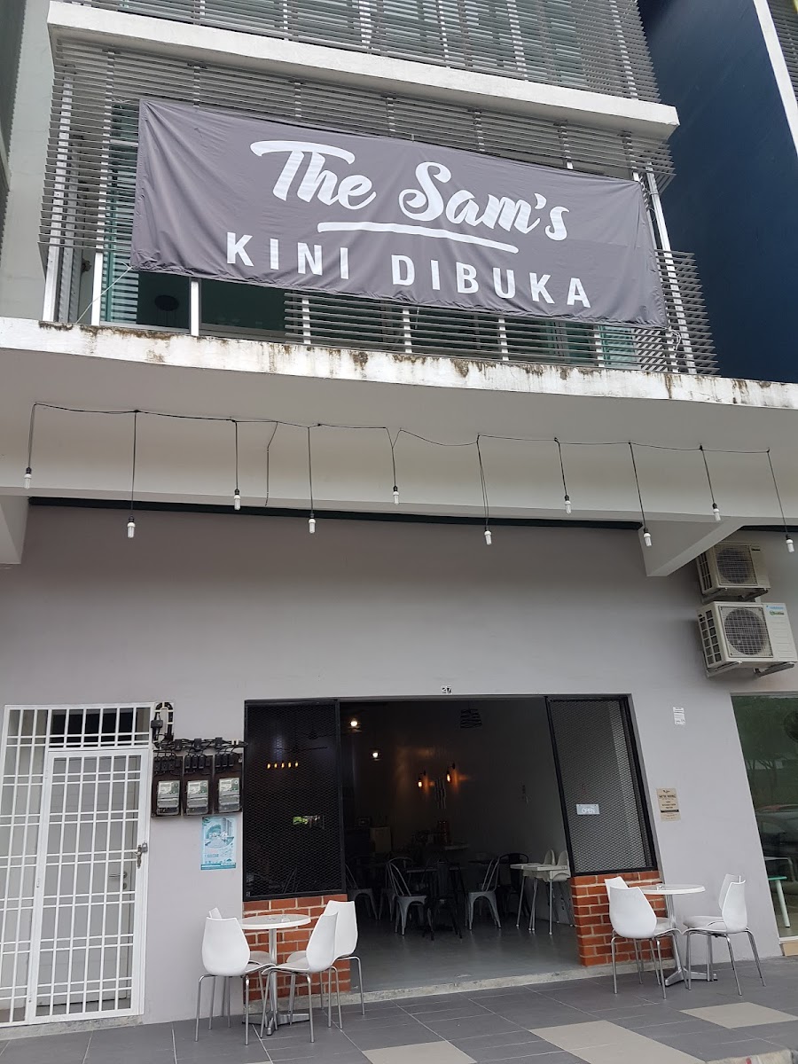The Sam's Cafe