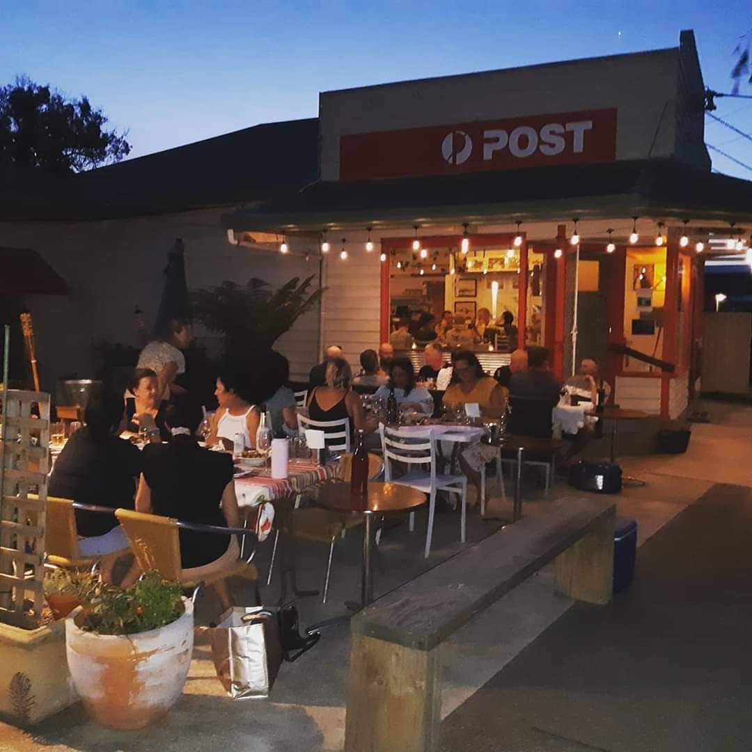 Marks Point Post Office & Cafe