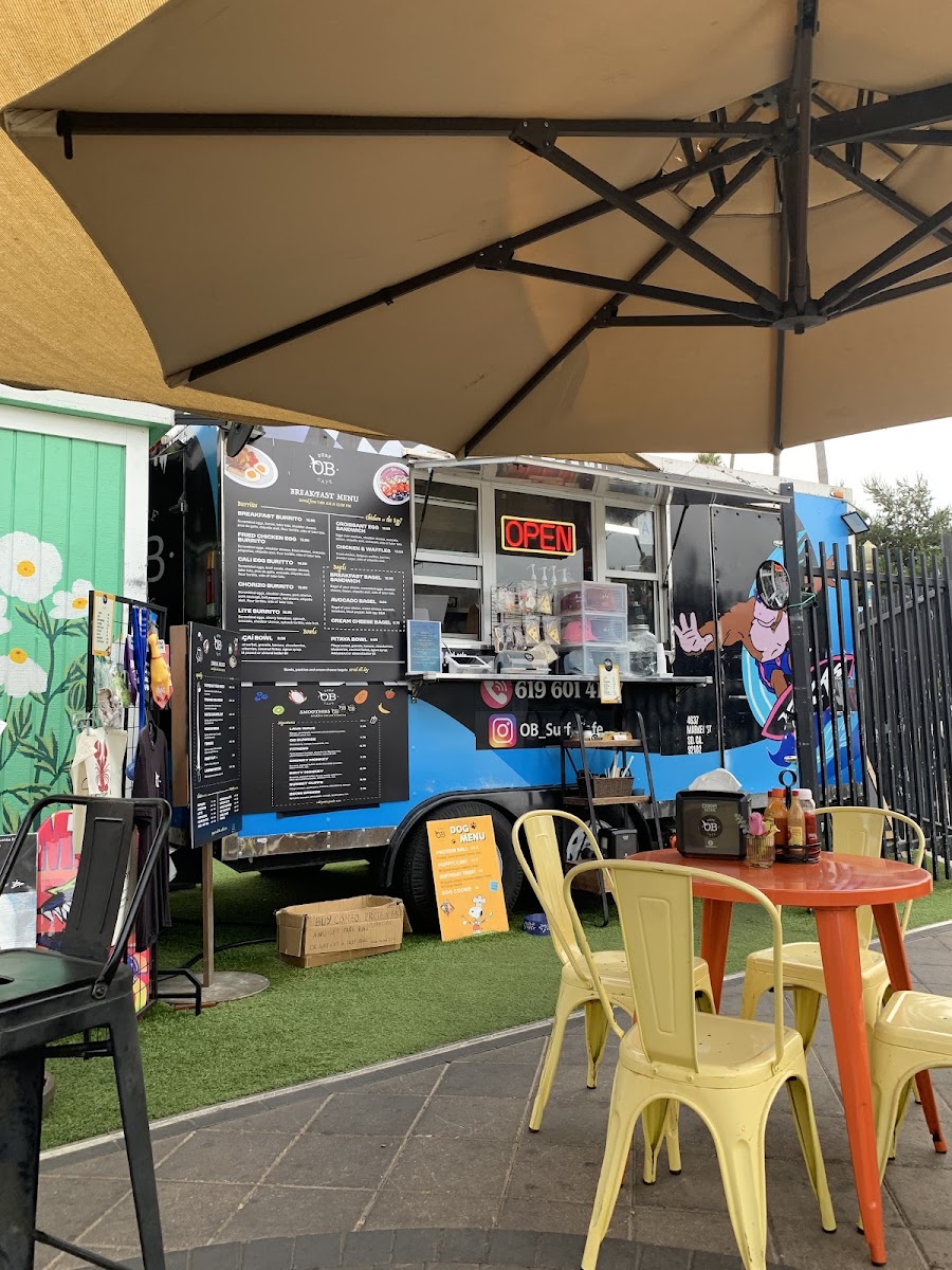 OB Surf Cafe - 10