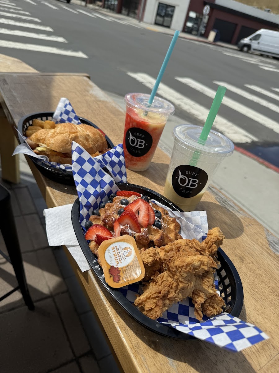 OB Surf Cafe - 5
