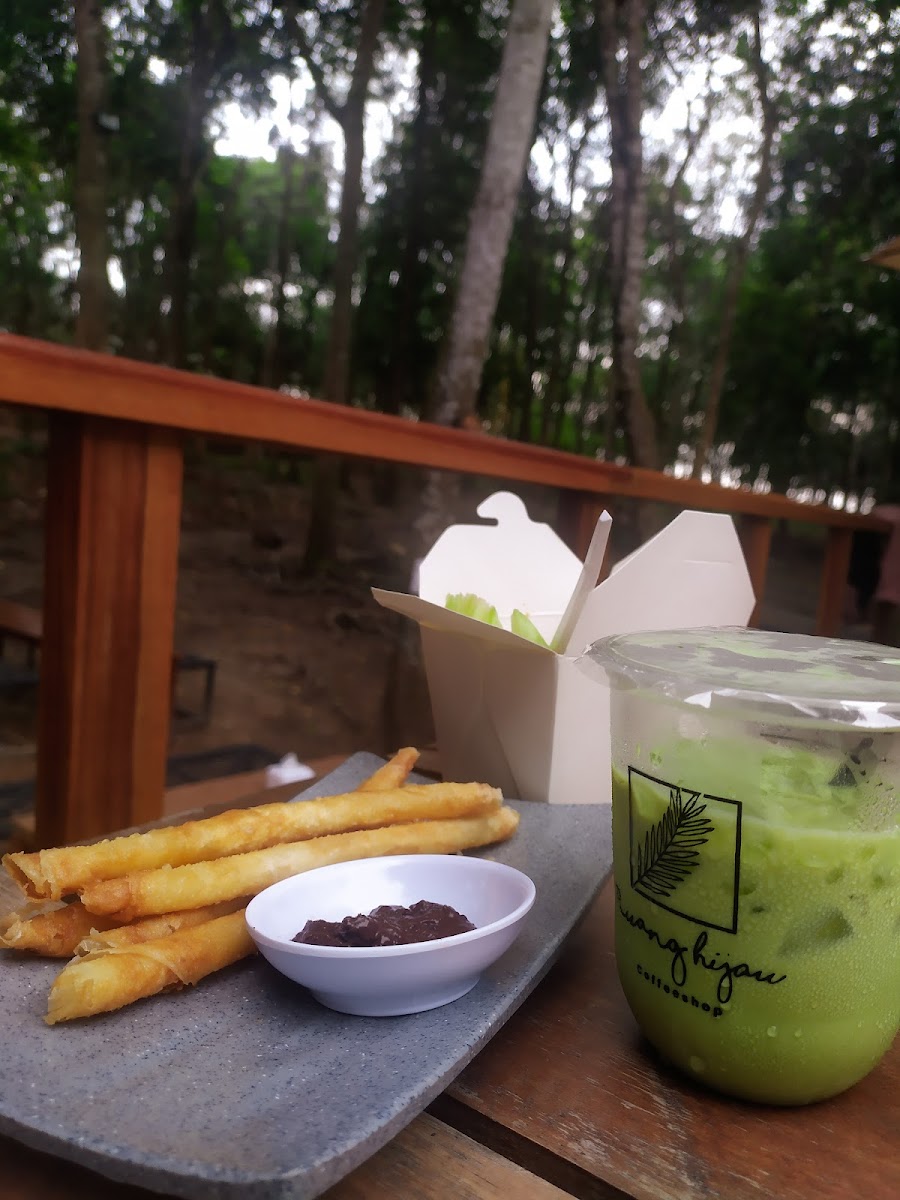 Ruang Hijau Coffee Shop - 9