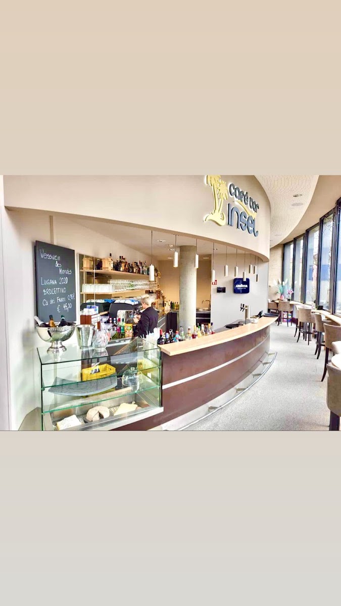 Café Bar Insel