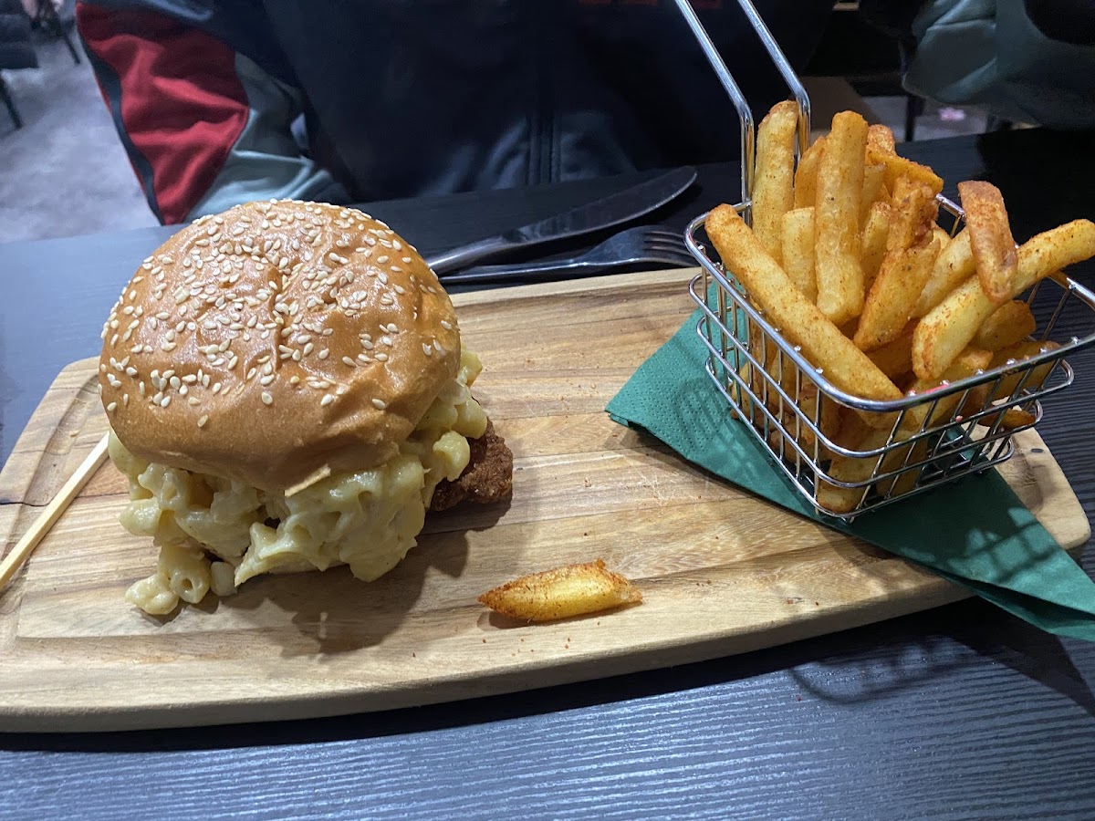 The Forty Twa Cafe - 2