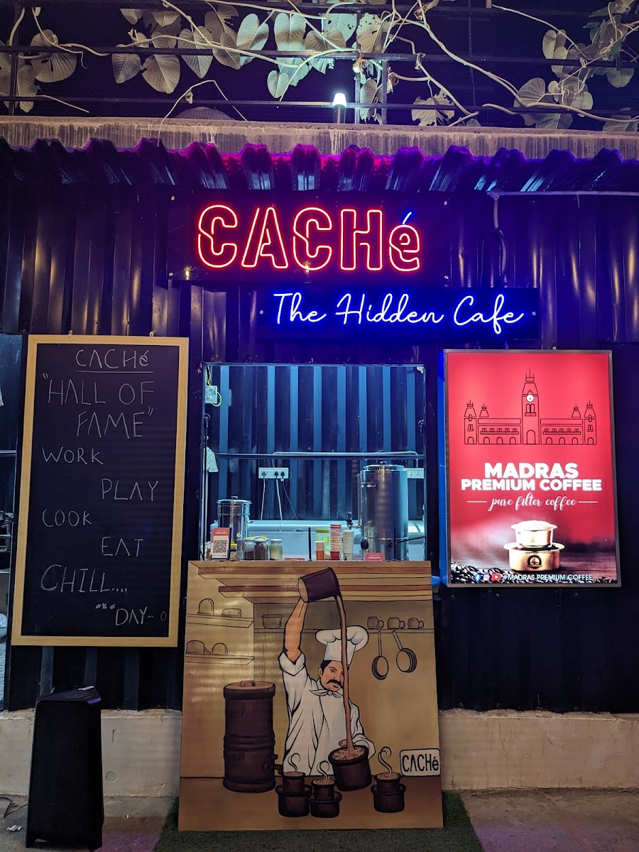 CACHé THE HIDDEN CAFE