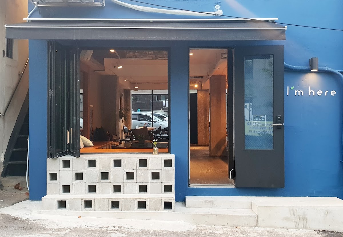 Cafe I'm Here