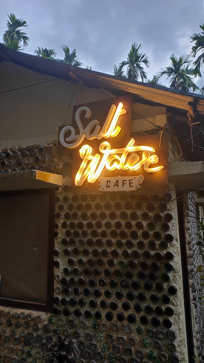 Cafe Salt Water